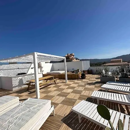Appartement- Rooftop A *